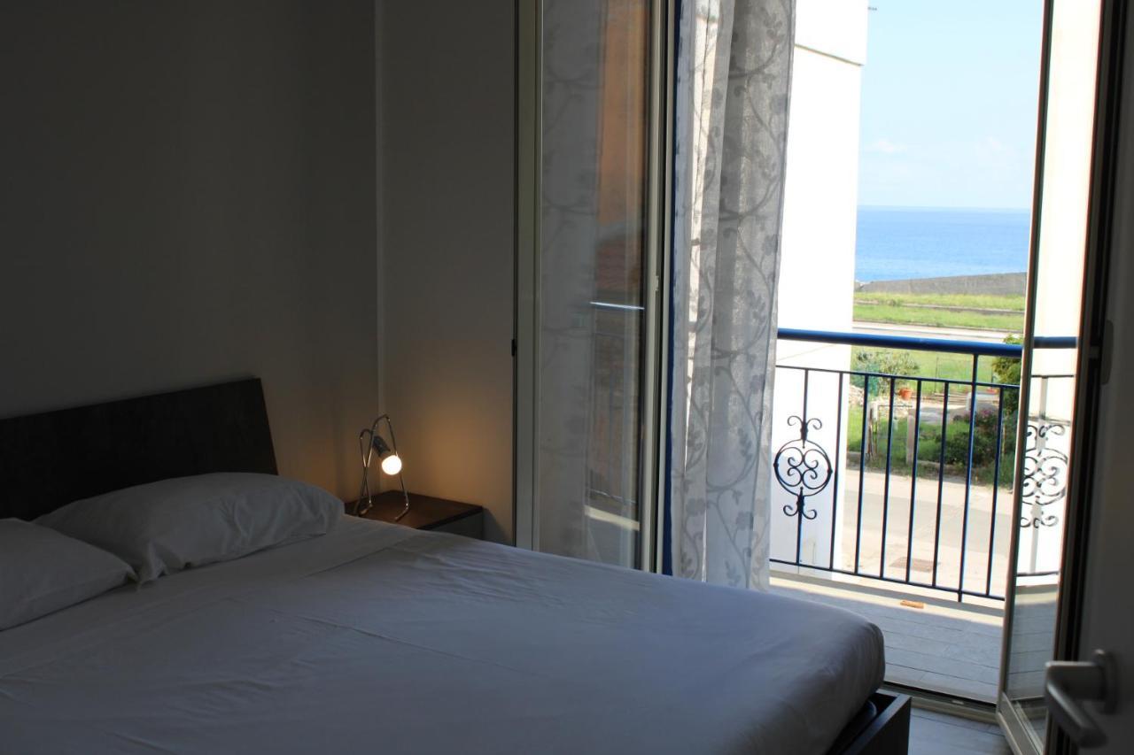 Case EOLIANE,Stromboli e Vulcano San Giorgio (Messina) Exterior foto